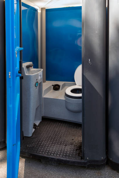 Portable restroom solutions in Italy, TX